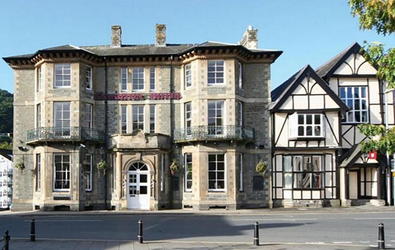 The Knighton Apartment